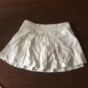 Nike pleated tennis skirt